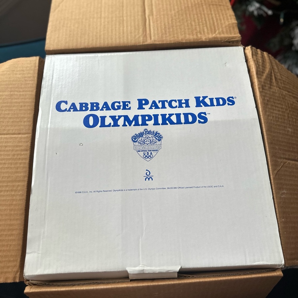 The Danbury Mint Porcelain Collector 1996 Olympics Cabbage Patch Kids Dolls